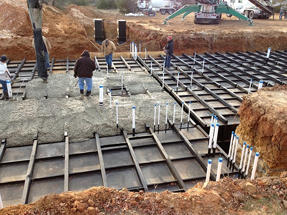 guys building underground bunkers near me